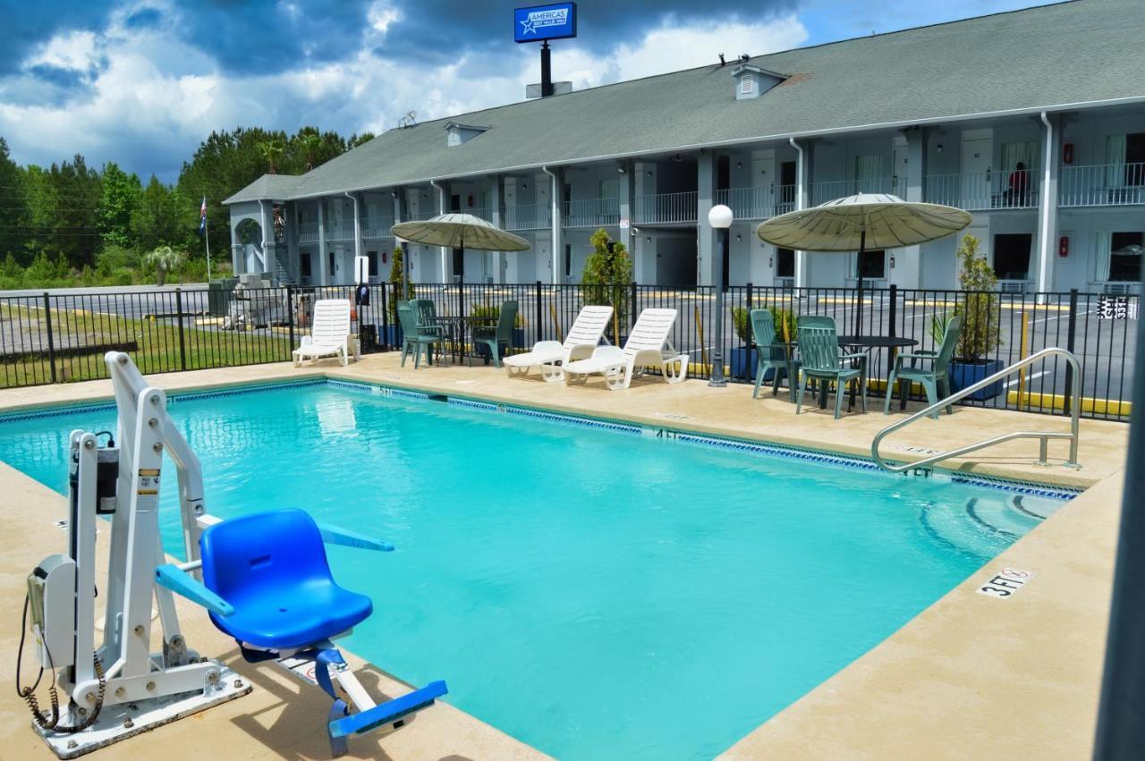 Days Inn By Wyndham Hardeeville Near Hilton Head 외부 사진