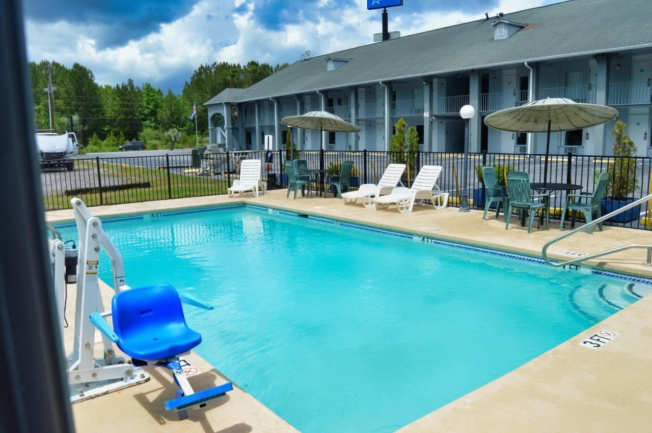 Days Inn By Wyndham Hardeeville Near Hilton Head 외부 사진