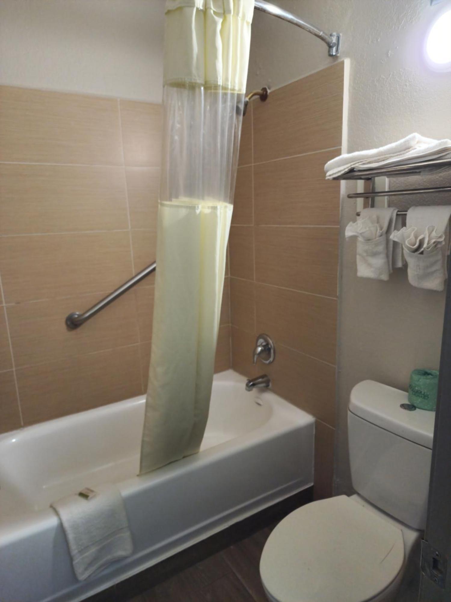 Days Inn By Wyndham Hardeeville Near Hilton Head 외부 사진
