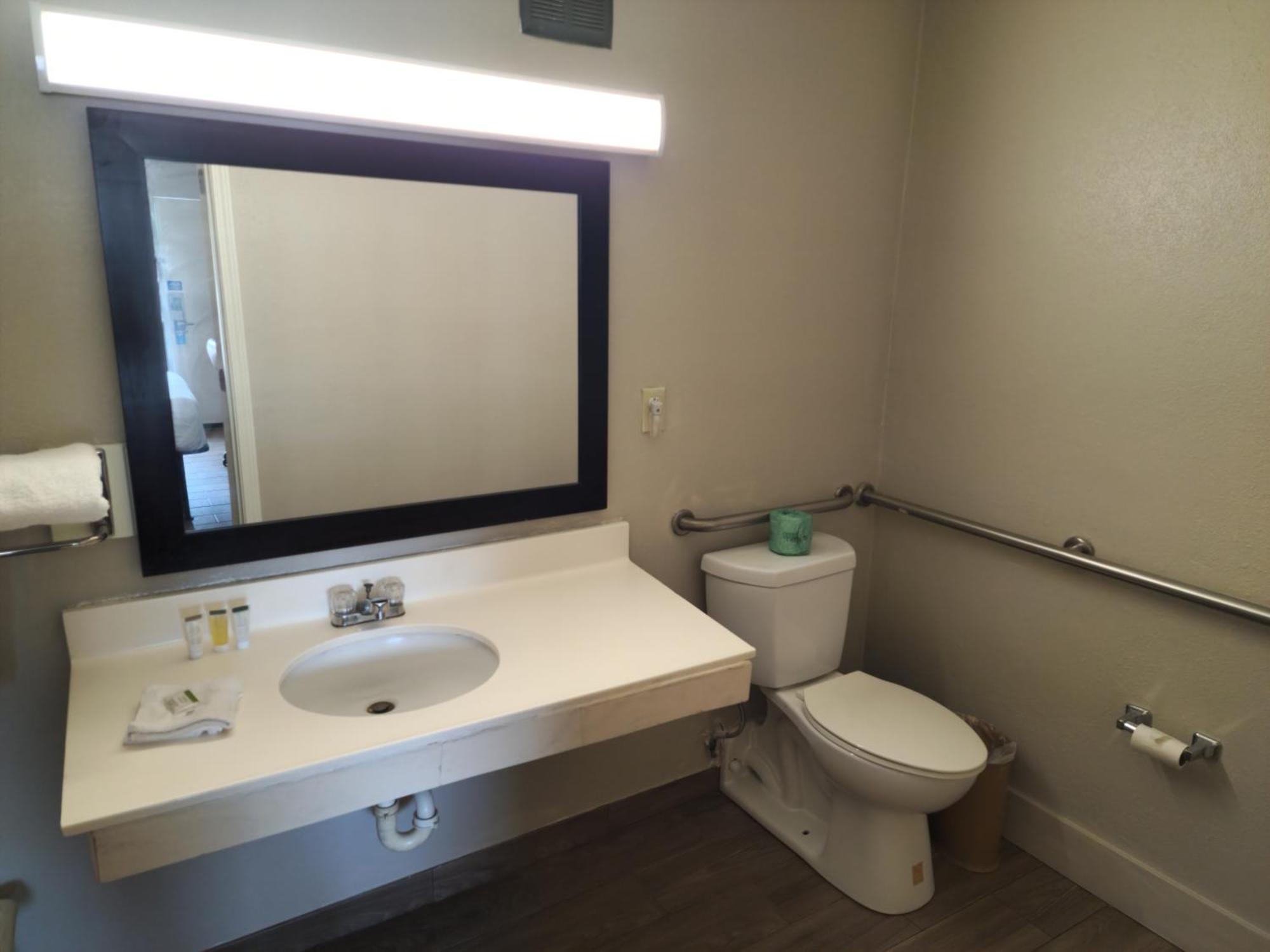 Days Inn By Wyndham Hardeeville Near Hilton Head 외부 사진