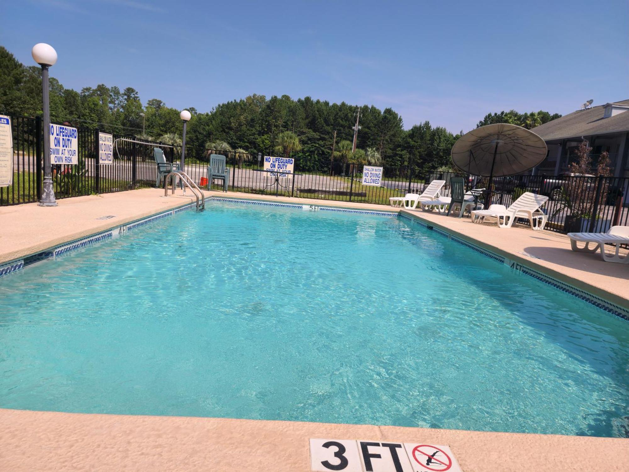 Days Inn By Wyndham Hardeeville Near Hilton Head 외부 사진