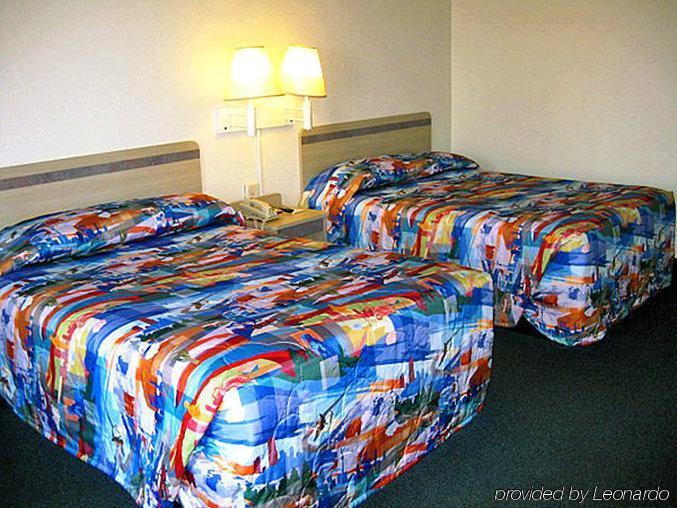 Days Inn By Wyndham Hardeeville Near Hilton Head 외부 사진