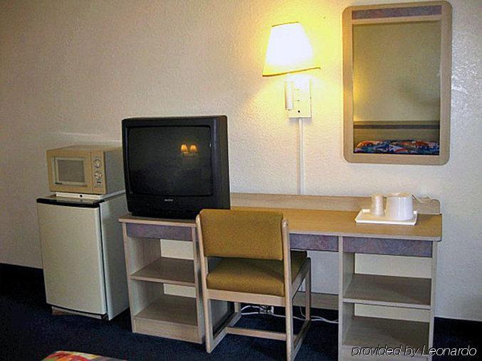 Days Inn By Wyndham Hardeeville Near Hilton Head 외부 사진